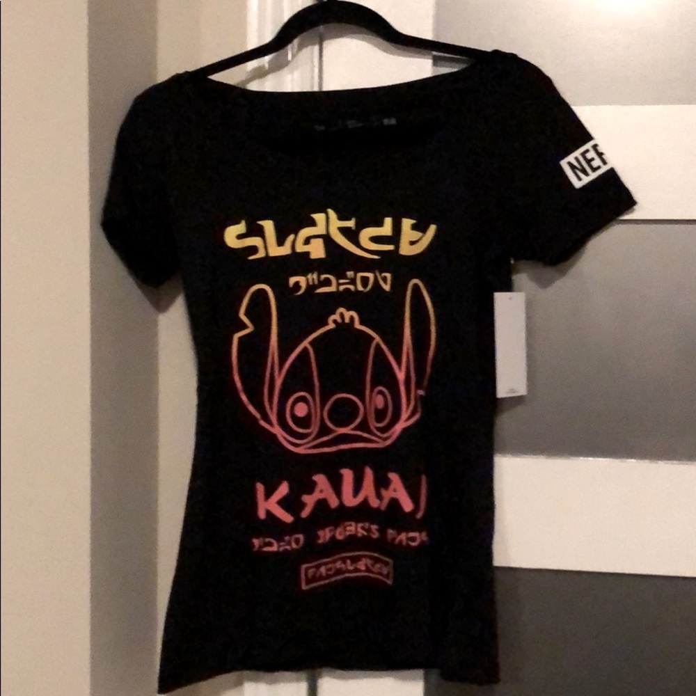 NWT Medium Disney NEFF Lilo & Stitch Black T-Shirt